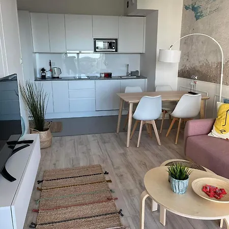 شقة 718 - Modern Tower